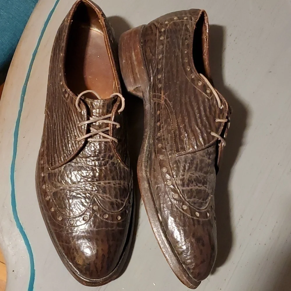 Allen Edmonds- Mens Saratoga Sharkskin Oxford Vintage Embossed RARE Sz.8.5
